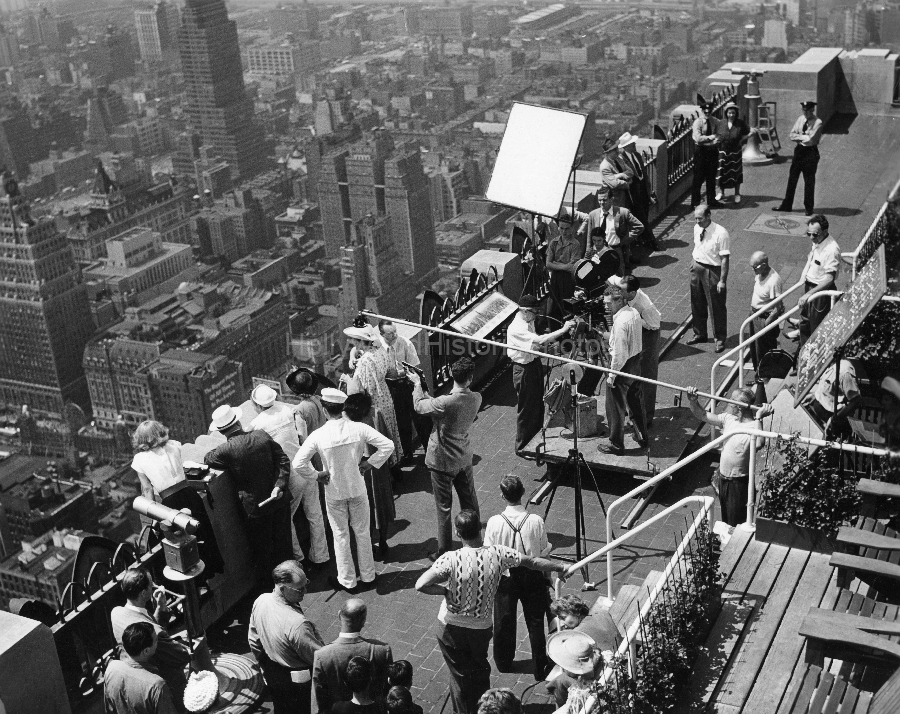 New York City 1949 1 WM.jpg